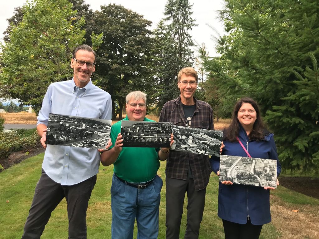 LizBerryWA's tweet photo. The #FriendsofDiscoveryPark work for create and protect an open space of quiet and tranquility in #LD36 and it was a beautiful day to meet with organizers and discuss future plans. π³ https://t.co/aDjn2AB3ub