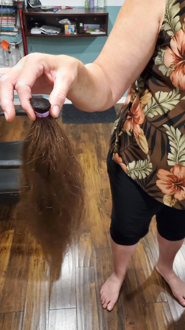 Before people panic  We donated it to cancer 16" https://t.co/9y0sfri8Wu