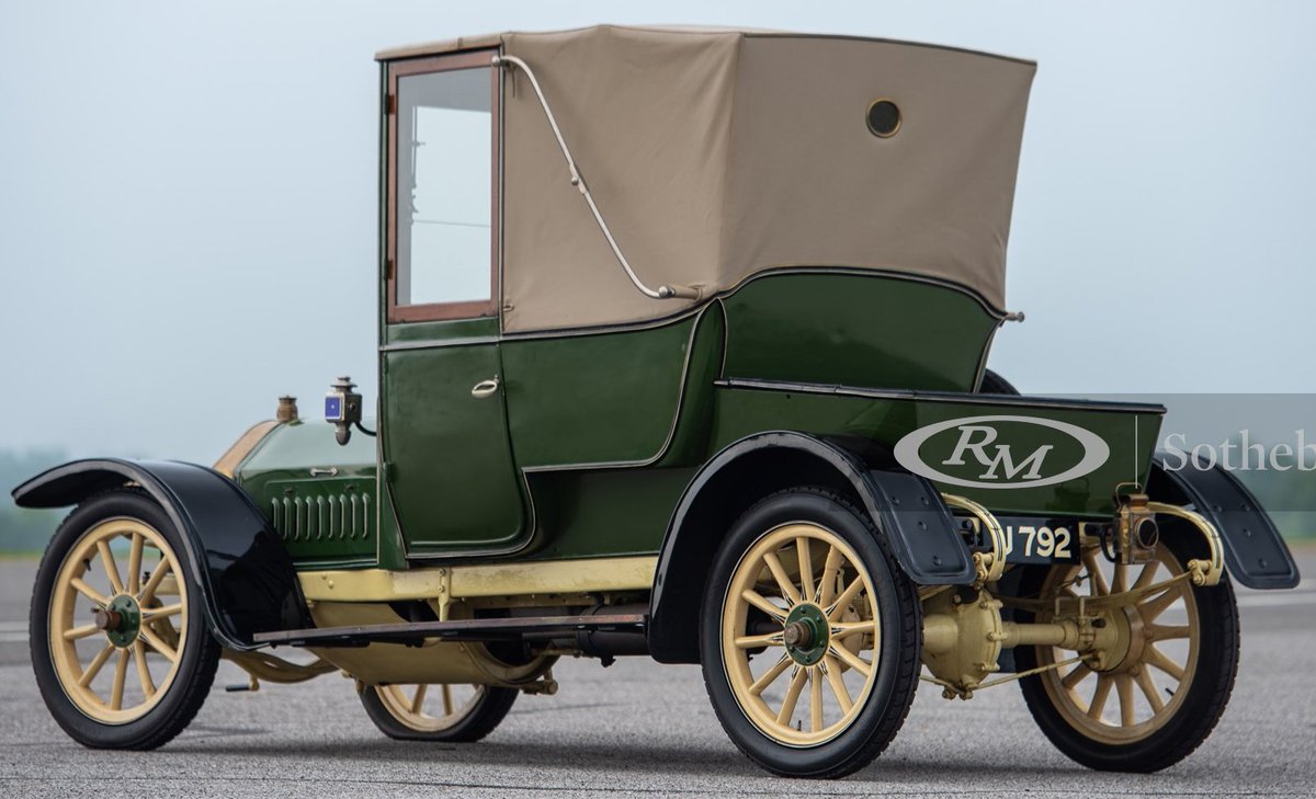 UltimativCars's tweet photo. #AuburnFall2021

The sales data of #DFP/#Doriot, #Flandrin &amp; #Parant is unknown, but this French company build the 3L-prototype of a certain #WOBentley ...

This 1909 #Drophead #Coupé [by #Darlington, UK] was est. at US$25-30k (21.2-25.4k €) to be SOLD w/oR at US$22k (18.6k €). https://t.co/BZiVxA6ygT