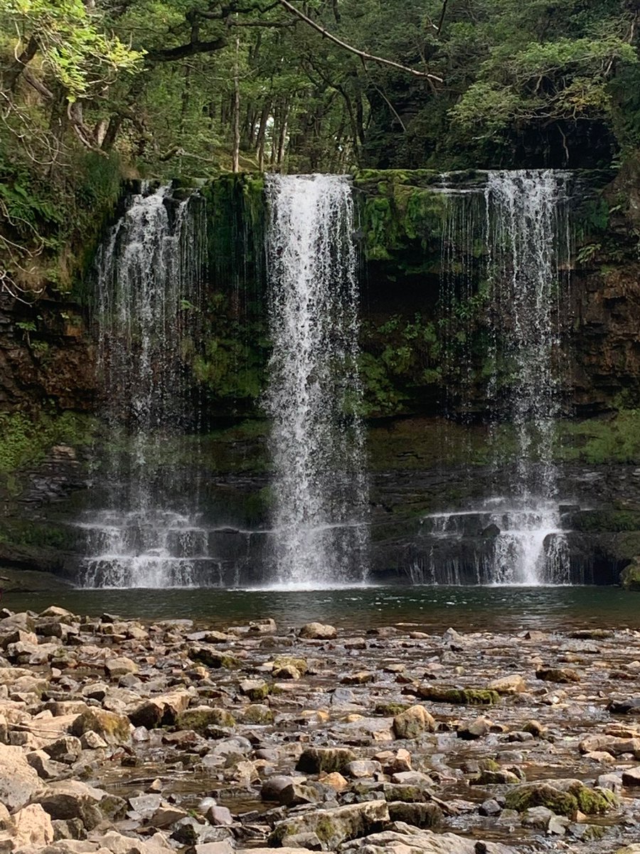harriet1_walker's tweet photo. Lovely to come back to work refreshed after a relaxing mini break exploring the Brecon Beacons, lots of miles covered, even with a toddler on board this time! #familytime 💚🌏 https://t.co/cbKyPLFsa6