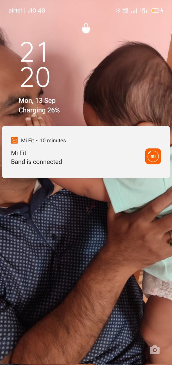 Sr1vatsanV's tweet image. #TweetYourLockScreen My son having dangal with me after listening to @ashwinskumar 's "Rowdy Baby" composition 😂😂😂
