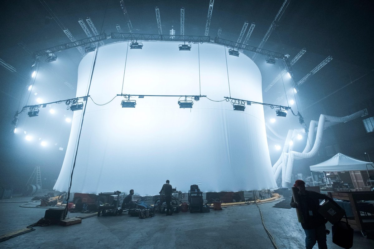 🎥 <a href="/CelticStudios/">Celtic Studios</a> is no stranger to #MovieMagic! ✨ Check out this setup used to bring <a href="/GreyhoundMovie/">Greyhound</a> to life. #FilmBR