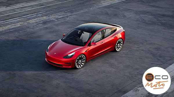 EcoMotoUK's tweet photo. The Tesla Model S boasts a top speed of 200mph, incredible acceleration to 60mph in 1.99s with a range of almost 400 miles! 😮
#driving #tesla #electricvehiclesarethefuture #electricvehiclesrule #electricvehicles #ecomoto https://t.co/HCv7MXtO24