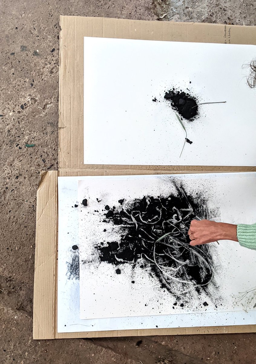 Plink Plonk incoming. 
@MartinPyne 
<a href="/LaureMinden/">Laure Van Minden</a> 
#catweatwood
#jasonkahn

Music as Muse <a href="/norwichshoe/">TheShoeFactorySocial</a>