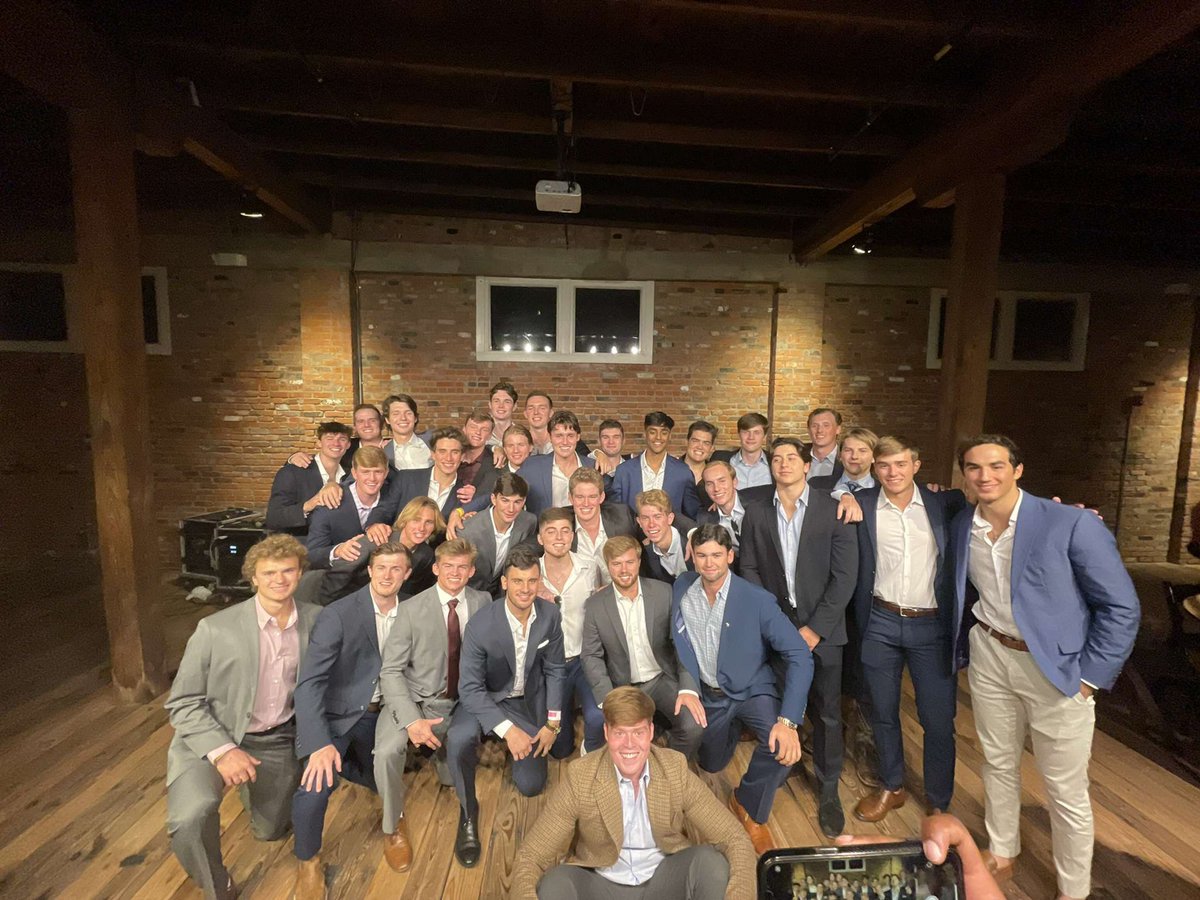 Last week we celebrated Phi class accepting their bids at our victory dinner. Thank you to our social chairs @connor_reinders and @joe_v142 for putting together a great event!

#pike #pikappaalpha #texasaggies #tamu #aggiegreeks