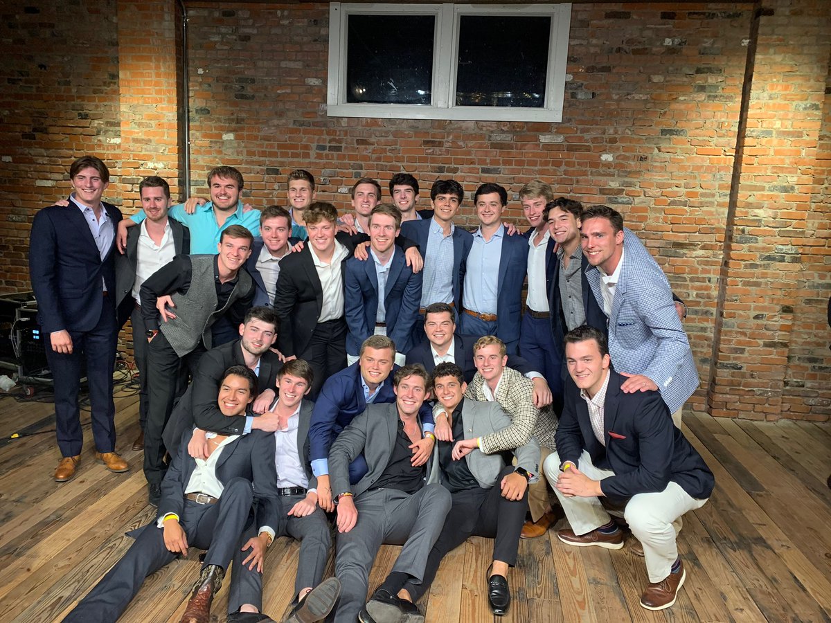 Aggie_Pike's tweet photo. Last week we celebrated Phi class accepting their bids at our victory dinner. Thank you to our social chairs @connor_reinders and @joe_v142 for putting together a great event!

#pike #pikappaalpha #texasaggies #tamu #aggiegreeks https://t.co/LZEOZvUmyq