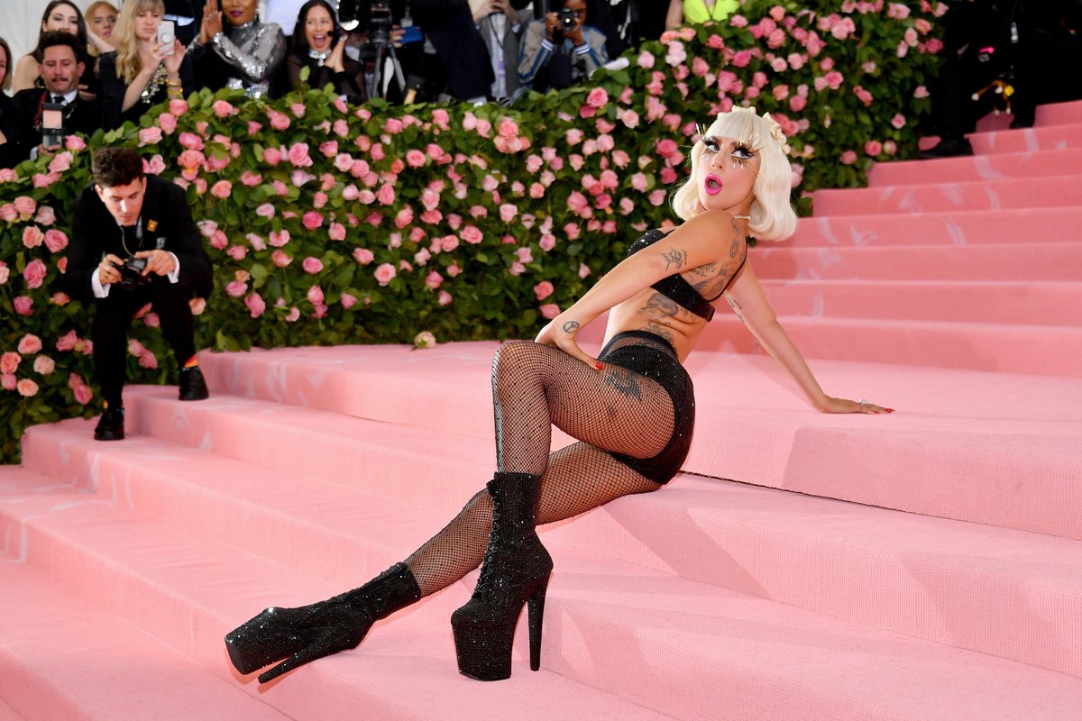 enews's tweet photo. Gaga's 2019 #MetGala look is the visual representation of what happens to us as the night progresses.  😊🙂😏(📷: Getty) https://t.co/kGOjBcg8l2
