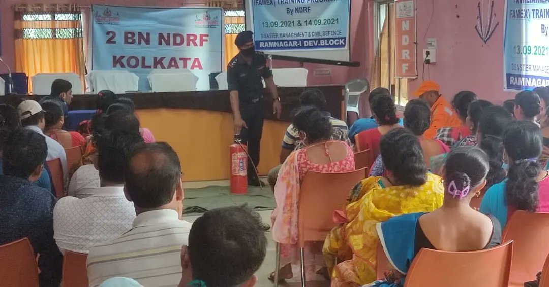 02ndrf's tweet image. ♦️आपदा सेवा सदैव सर्वत्र♦️
#capacitybuildingprogram
▪️Team 2 BN NDRF conducted #FAMEX #CAP at Ramanagr -I Block,Sub Div CONTAI,Purba Medinipur(WB)
▪️BDO,BDMO,Block Staff &amp;amp; Civil Volunteers participated
@ndmaindia
@NDRFHQ
@satyaprad1 
@wbdmcd
