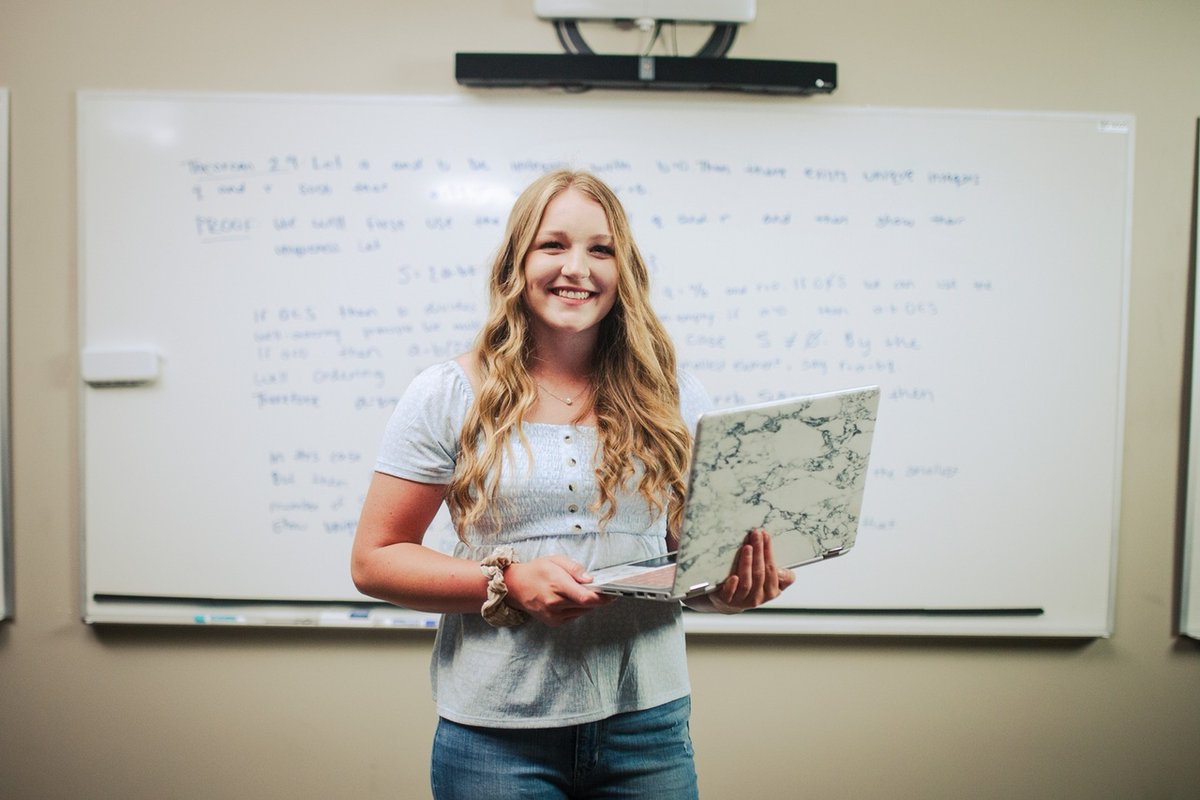 JessupAdmission's tweet photo. NOW is the time to APPLY! 📝 Applications are FREE for everyone right now through December 1st! Hop on this awesome opportunity + join the Warrior family! Apply at https://t.co/P1uLrT3VFU 🤩 https://t.co/4fm122JsXh