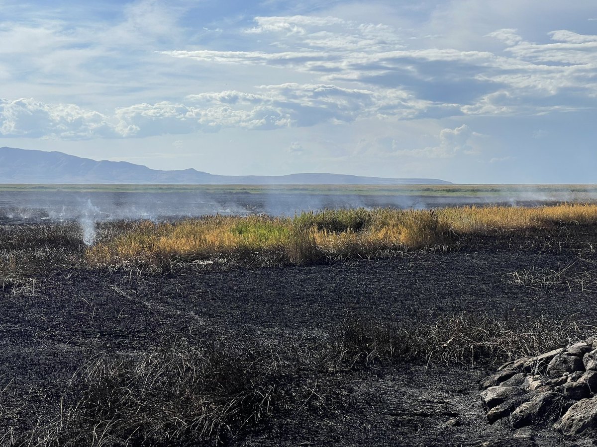 UtahWildfire's tweet photo. The #LegacyFire is now 75% contained. Fire resources will continue to monitor the fire perimeter &amp; interior hot spots. An updated acreage is unavailable at this time. A drone flight to map the acres is scheduled for this week. #kmyffsl https://t.co/RQBxChCIvN