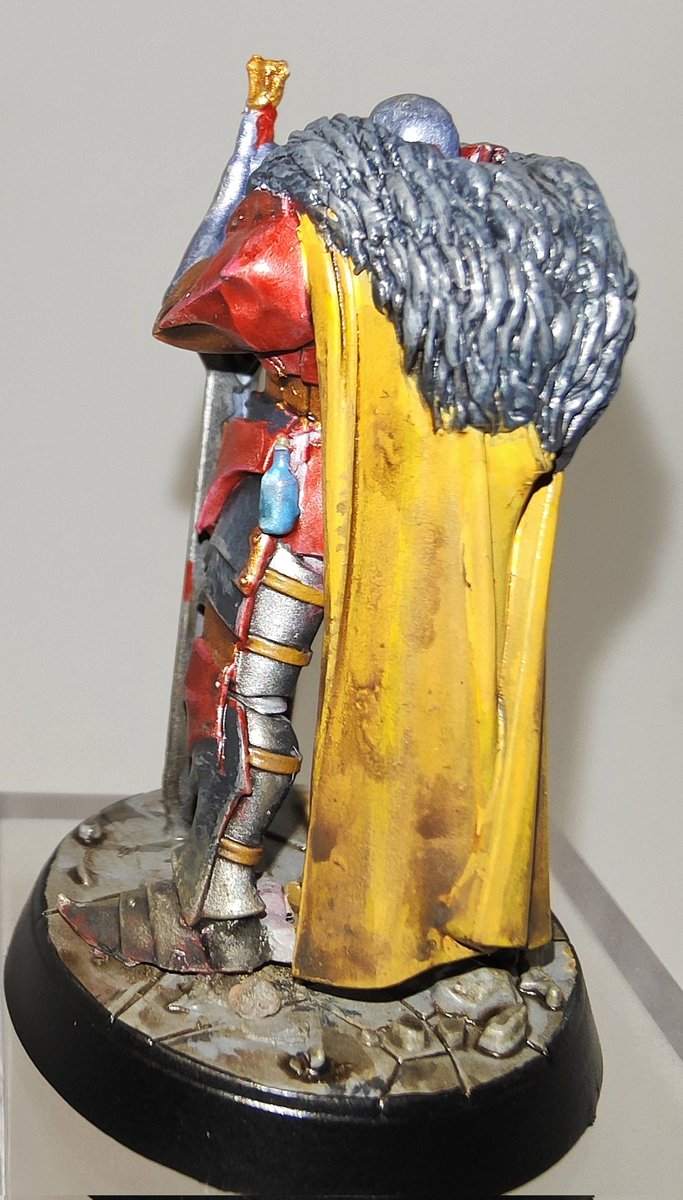 GriffsMiniWorks's tweet photo. Kitbash of one of the Crimson Court models into my D&amp;Do character.
Absolutely love this set, and I'm very happy with how this came out.
Will touch up the painting a bit, only noticed when taking the pictures.
Otherwise he's ready.
#DnD
#PaintingWarhammer
#CrimsonCourt https://t.co/En2WV46MKh
