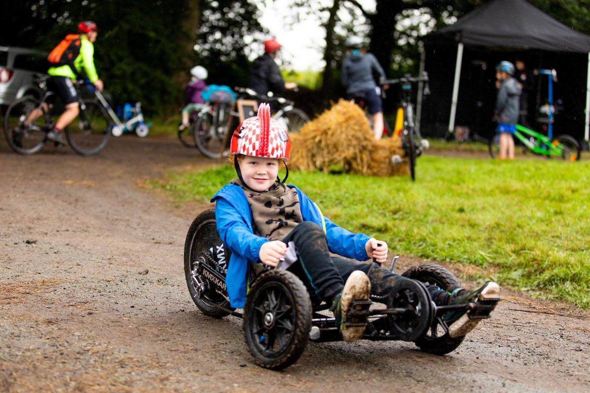 UKUnpluggedCIC's tweet photo. We're still recovering from yesterday's fun-- and washing our muddy outdoor clothes! #SummerCycle @RethinkNowCIC @TPositivitree #community #FamilyFun #bikelife https://t.co/Ui7LRC7LWi
