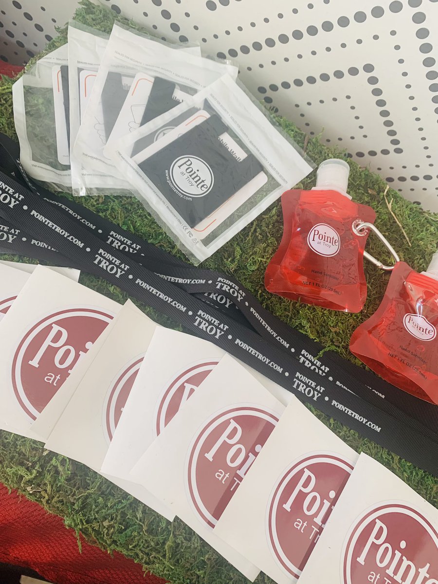 PointeAtTroy's tweet image. Stop by the office for a tour and get some of our awesome promo on your way out!!! #thepointeattroy #studenthousing #troyuniversity