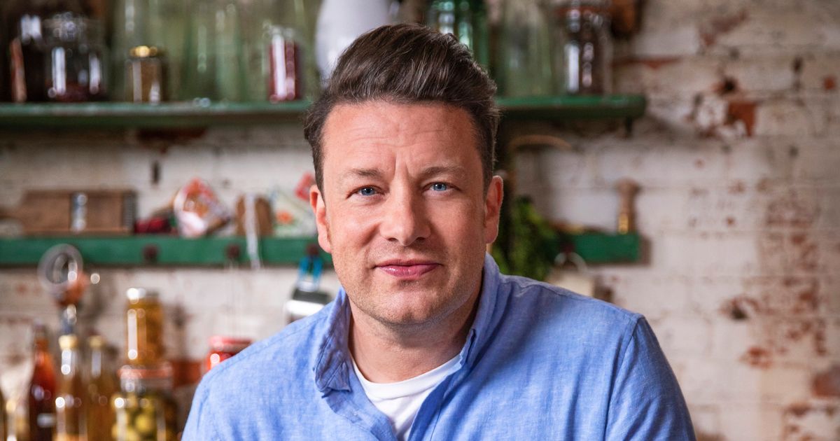 Jamie Oliver's 'feud' with Gordon Ramsay and the dig that sparked it

https://t.co/jb2YzNW3ZB https://t.co/K3loc3LmZK
