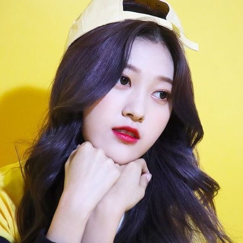 hourlyeorry's tweet photo. #최리 #CHOERRY #이달의소녀 #LOONA @loonatheworld https://t.co/uRfAZKiVte