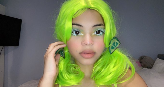i forgot to post my lime cookie cosplay here 💚 #cookierun #cookierunkingdom #limecookie https://t.co<a href="/tag/cookierun"class="tags"><span>#cookierun</span></a><a href="/tag/cookierunkingdom"class="tags"><span>#cookierunkingdom</span></a><a href="/tag/limecookie"class="tags"><span>#limecookie</span></a>