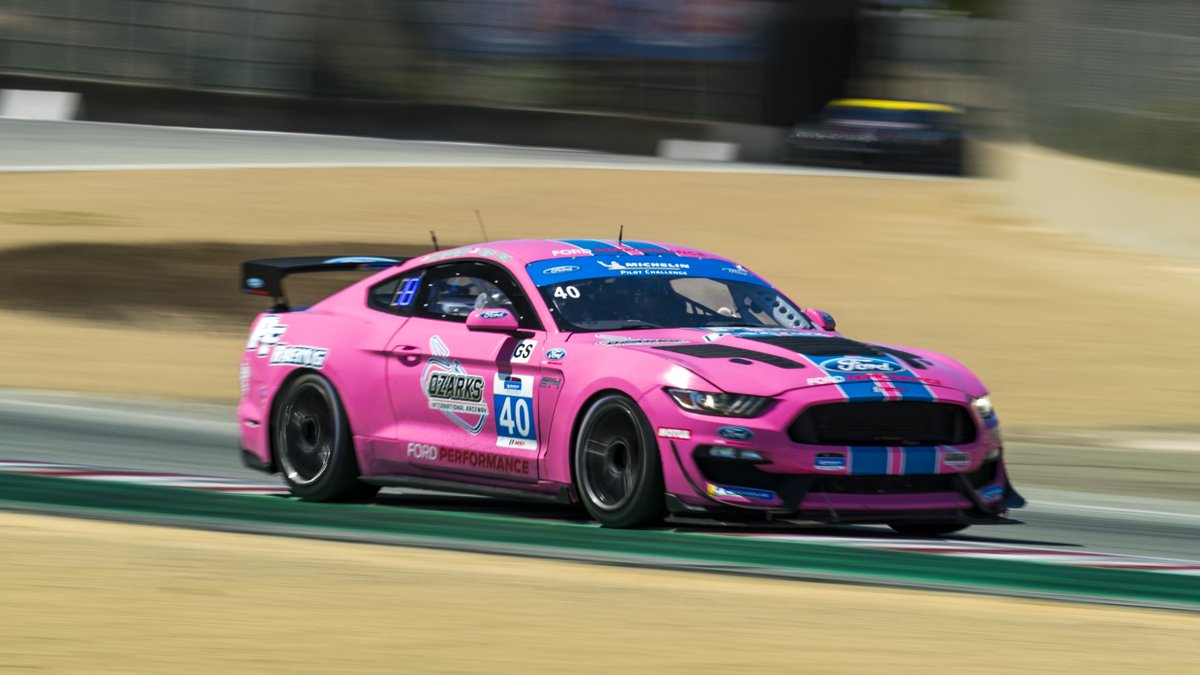 FordRacing's tweet image. Who says pink can’t be powerful? #FordMustang 
 
📸: @RaceMSM