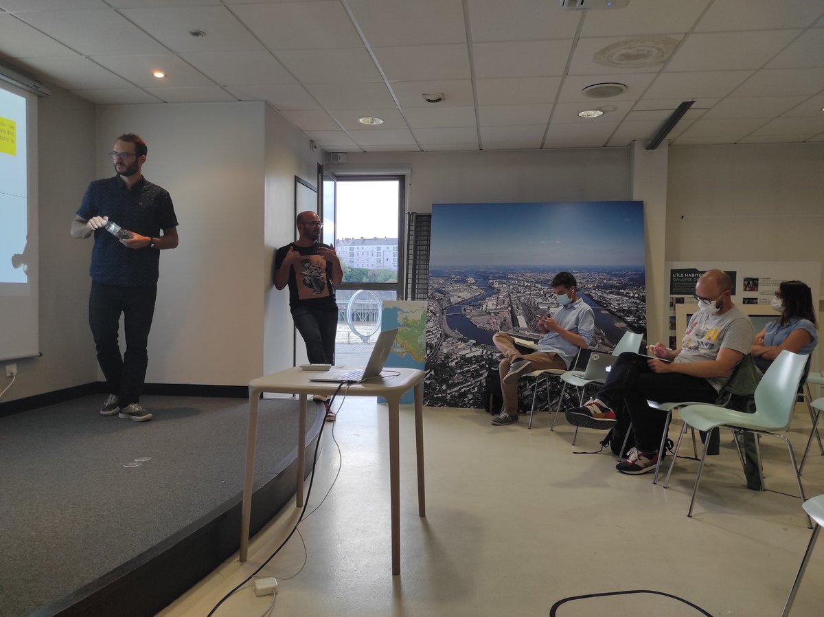 En cours de présentation de quelques uns de nos projets qui ont "ratés" 🧐
<a href="/FDWNantes/">France Design Week Nantes</a>
#francedesignweek #designthinking