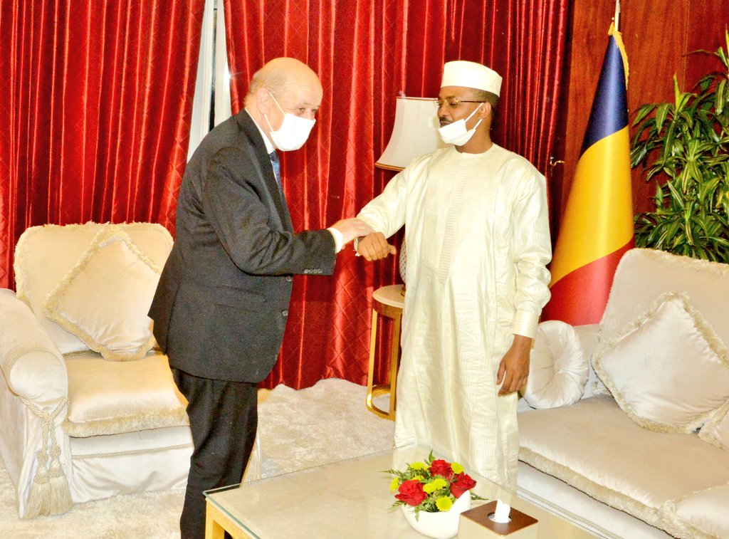 En marge de notre séjour à Doha, nous avons reçu le chef de la diplomatie française M. Jean Yves Le Drian. Saisissant l'opportunité, nous avons fait un tour d'horizon sur les liens forts et historiques de coopération et d’amitié entre le Tchad et la France.