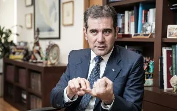 acento21_mx's tweet photo. INE dará a Congreso lo que requiera para aprobar presupuesto: Córdova

Lorenzo Córdova Vianello celebró que el INE ha iniciado el diálogo con los diputados de cara a la discusión y aprobación del presupuesto para el ejercicio fiscal 2022.https://t.co/t4VVWIw8wG https://t.co/5ShumFqFr2