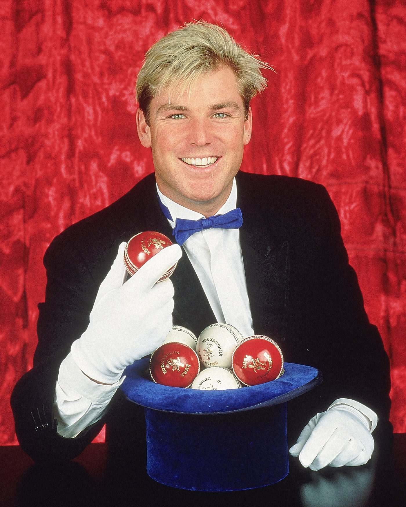 Happy 52nd Birthday to Shane Warne!!  