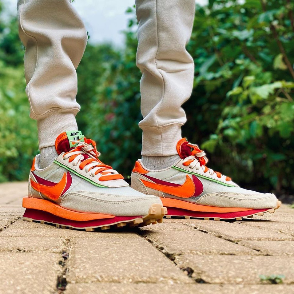 Nike x sacai ld waffle on feet cheap