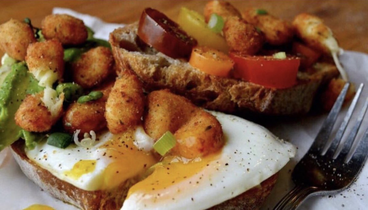 What are you putting PopCurds on, if you’re not eating them on their own?
#PopCurdsPoutine 
#PopCurdsPizza
#PopCurdsBreakfast 
#PopCurdsSalad
#PopCurdsNachos
#PopCurdsSoup
#PopCurdsCharcuterie