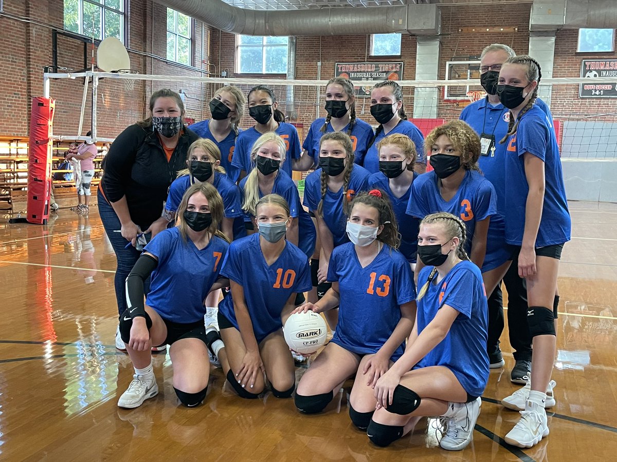 Congrats to our 2-0 Lady Tigers with their volleyball wins against <a href="/TboroAcademy/">Thomasboro Academy</a> #tigers #freshunis <a href="/CMS_DavidsonK8/">Davidson K-8</a> <a href="/CharMeckSchools/">Charlotte-Mecklenburg Schools</a>
