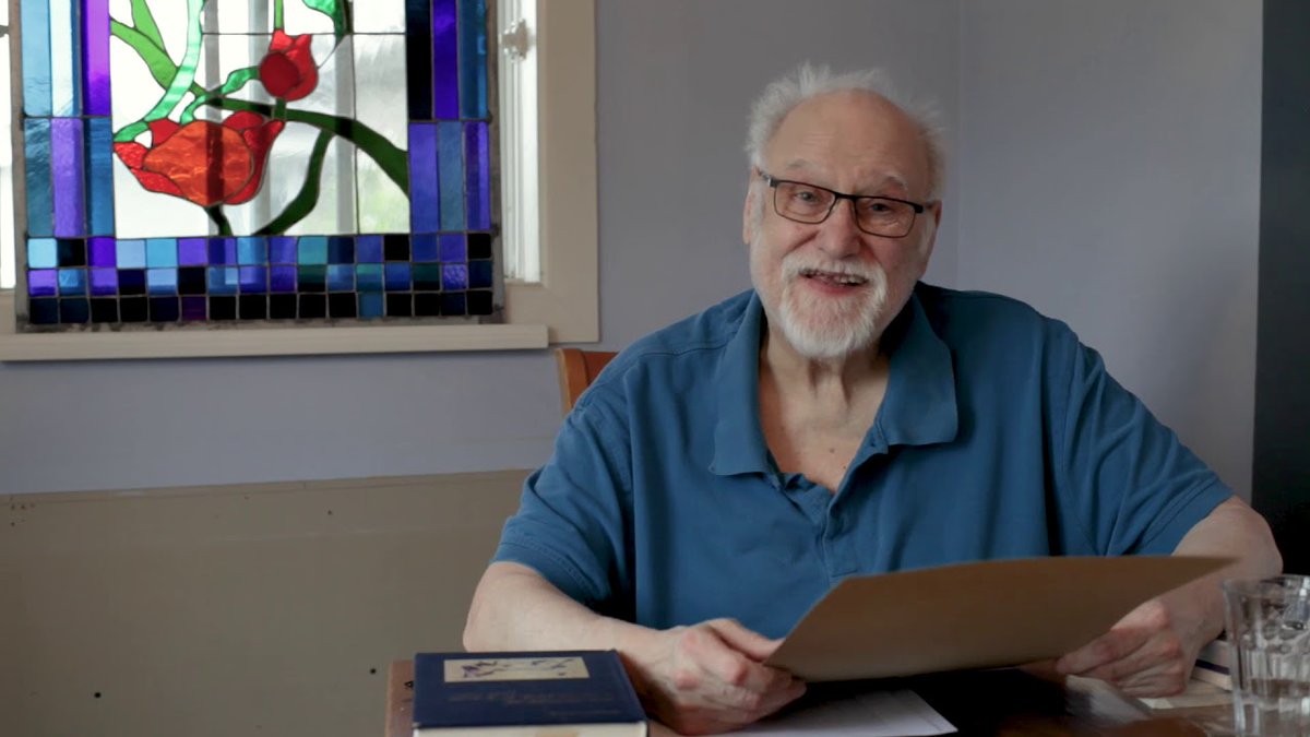 Oiedecravan's tweet image. MIchel Garneau, notre Michel aimé est mort cet après-midi, lundi 13 septembre 2021, à l'hôpital de Magog.
Il a été poète jusqu'au bout. Sa voix chaude, sa vie chaude vont nous manquer.