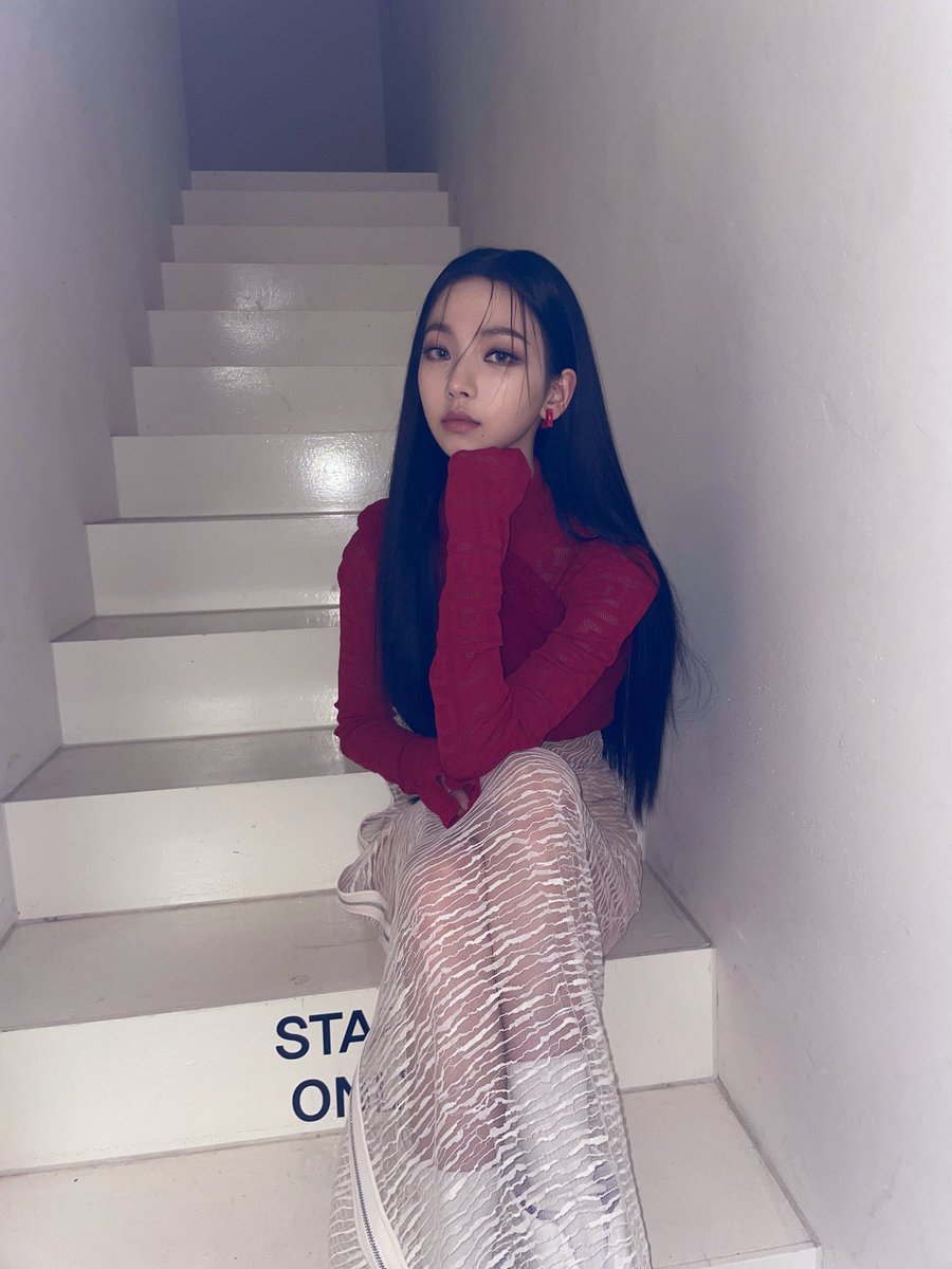 지민이 tweet media