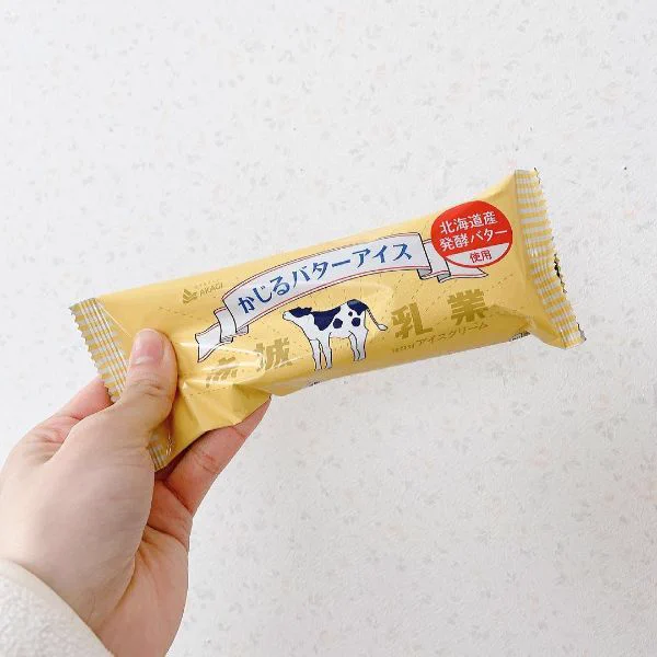 幻のアイス『かじるバターアイス』が遂に再販！ホットケーキにも相性抜群！