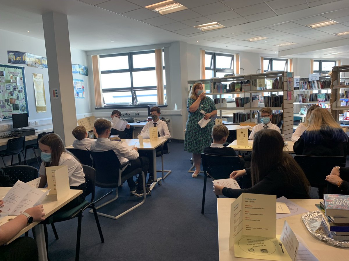 StMattEnglish's tweet photo. Mr Niven’s class had a great time last week learning about the different genre of books they can choose from for their Keep the Heid and Read programme! @NAC_Literacy @StMattsLib https://t.co/1HcqfAlM7Y