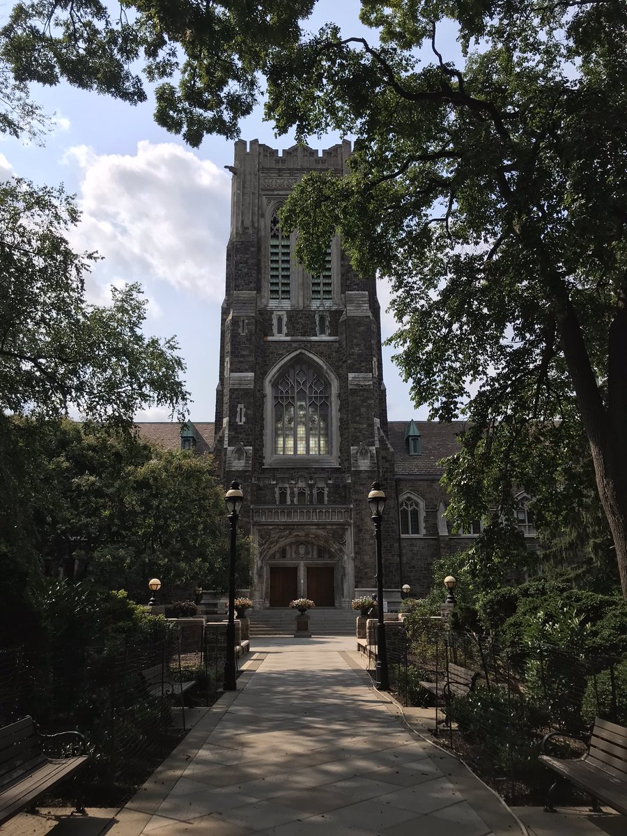 Christina Tatu tweet media