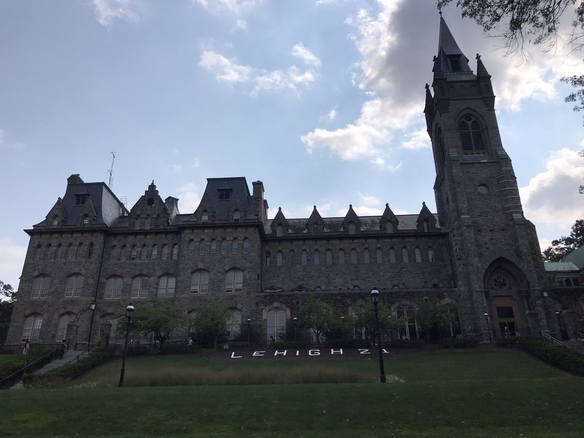 Christina Tatu tweet media