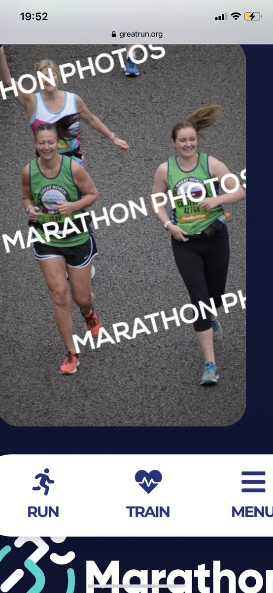 Smiling our way through the <a href="/greatnorthrun_/">The Great North Run</a>  to raise money for the <a href="/GNairambulance/">Great North Air Ambulance</a> yesterday. #GNR #GNAA #paramedic #OT #team