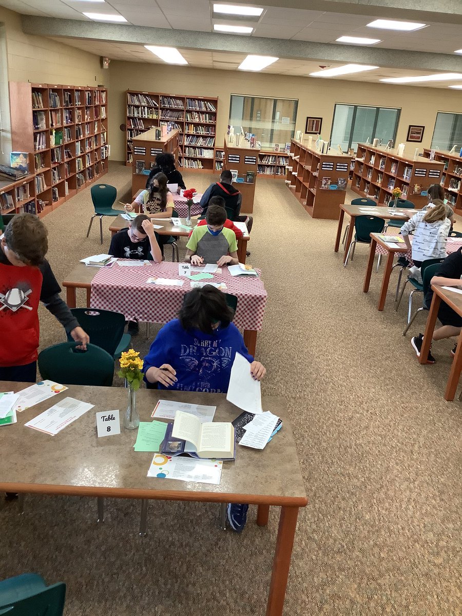 librarywsms's tweet photo. Book tastings with 7th and 8th graders! @WSMSwolves https://t.co/VDHVLW7YdU