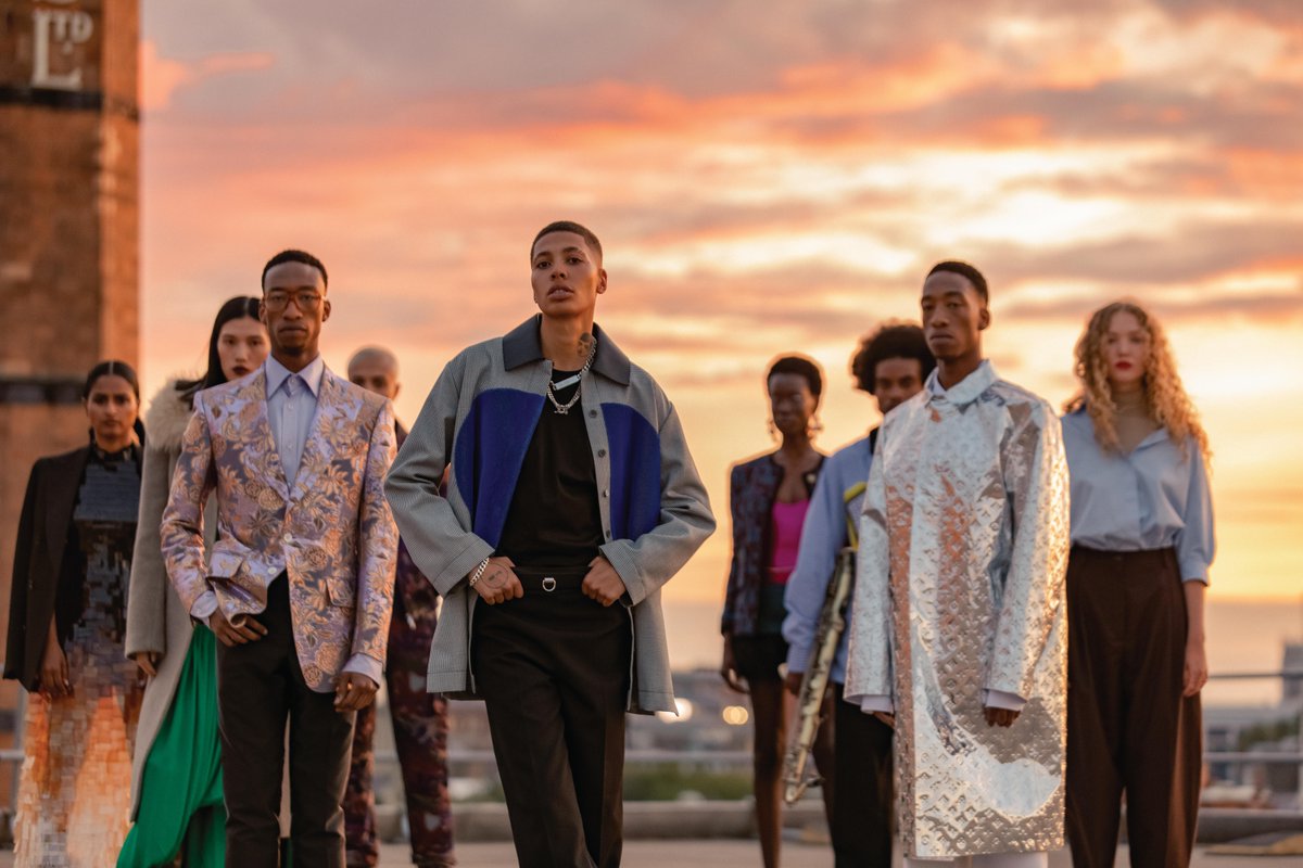 Harrods's tweet photo. SET YOUR STAGE | Director of our new fashion campaign, award-winning filmmaker @IggyLdn's work champions identity. Watch the film now: https://t.co/LCNgOhi0G5 #Harrods https://t.co/ys70I7aoAD