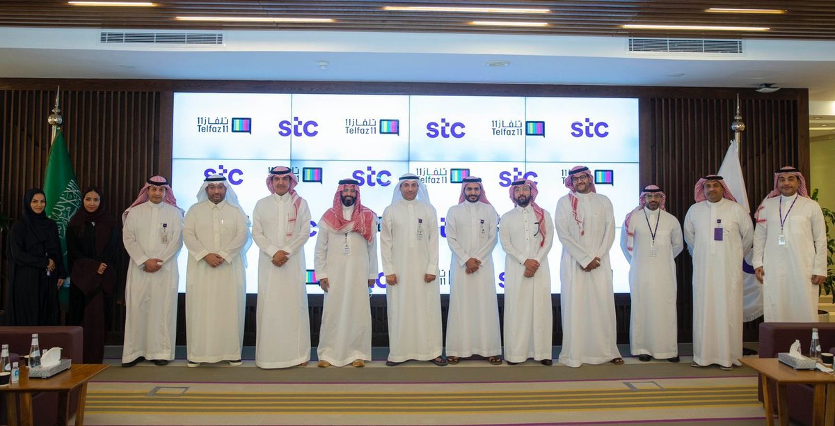stc_ksa's tweet photo. و حنا سعداء بكم ..@Telfaz11 
.. استطعتوا في فترة وجيزة تغيير مفاهيم كثيرة  في عالم الإنتاج المحلي 🎙📺
و كيف إن الشاب والشابة السعودية مبهرين 🇸🇦

مستمرررين نروح أبعد 💜 https://t.co/islX2jetTx