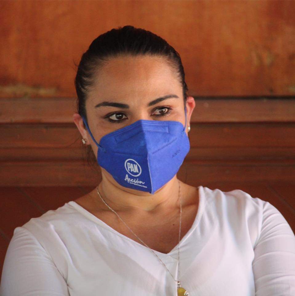 Obligado está <a href="/edumarci/">Eduardo Martínez</a> a darle seguimiento al oficio de Reyna Durán hecho en marzo del 2021. Por el contrato de la mega transa con la inútil aplicación Block chain, hecha por Gustavo Miranda ex presidente de la Jugocopo y por la que el Congreso  paga casi 5 millones al mes.