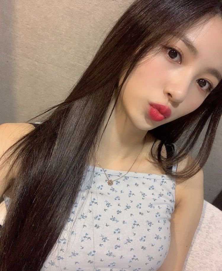 HJWFILES's tweet photo. — [♡] ; #Jiwon #지원 #허지원 #CherryBullet #체리블렛 #girlsplanet999 #걸스플래닛999 https://t.co/iDI4Ojshiu