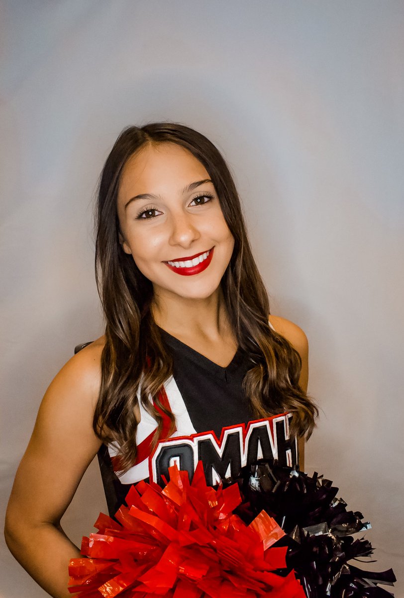 Meet the Mav Monday ‼️‼️

Meet Aubrey Agosta

Age: 19
Major: business marketing 
Hometown: omaha 
Fav part: learning new skills and the community of girls who support each other 

#meetthemavmonday