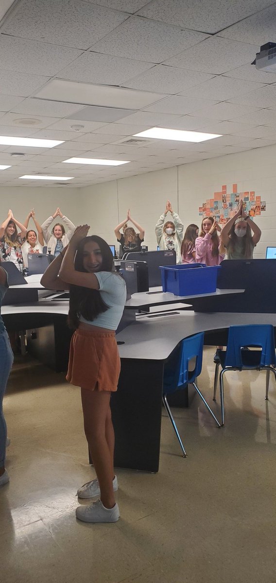 Learning about active listening with a fun 🧠 break!