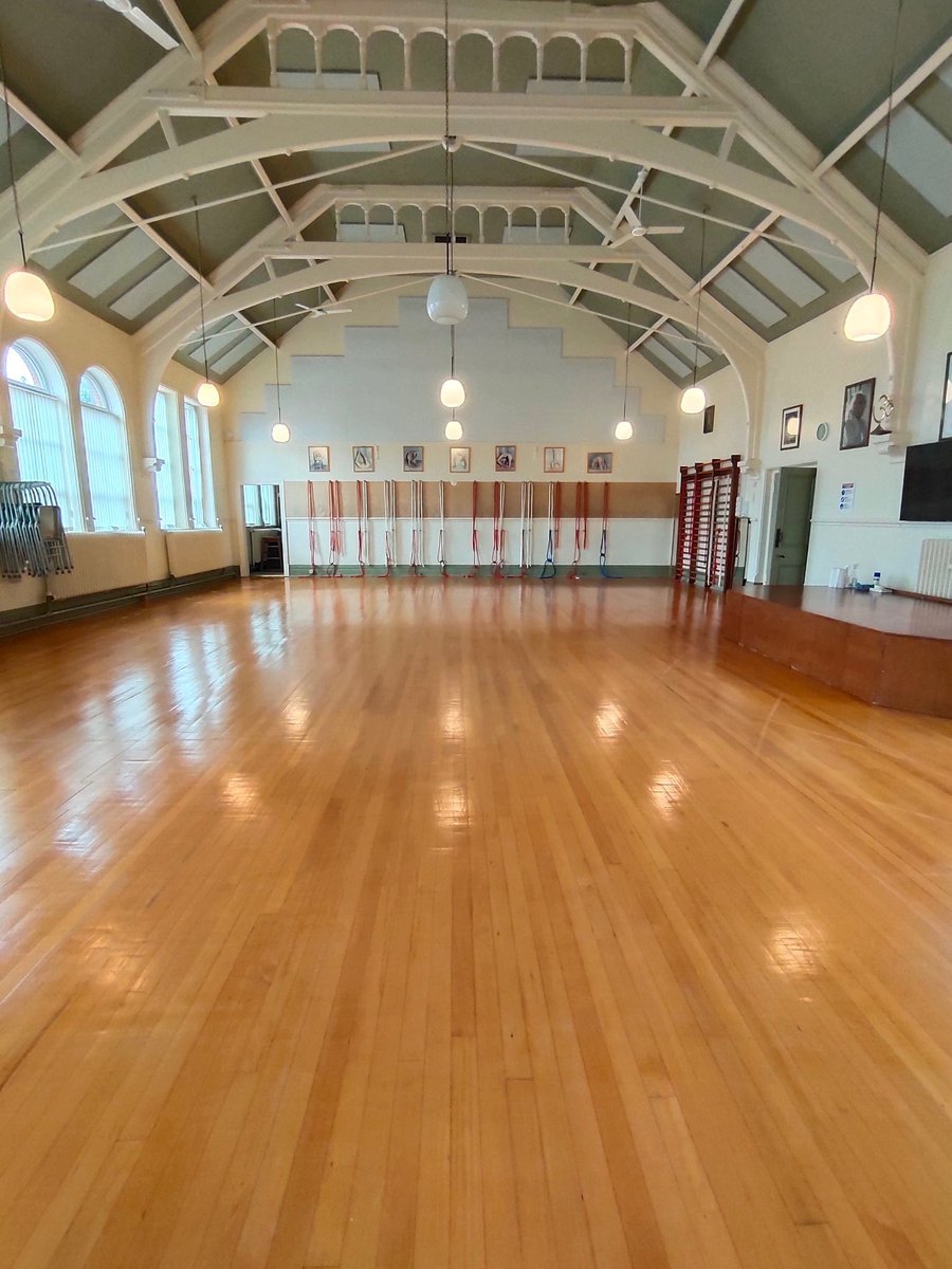 Just a couple of spaces remain on the foundation class <a href="/MDIIY/">Iyengar Yoga</a> 

Join me at this wonderful centre and learn the foundations of Iyengar yoga in a class designed for complete beginners.

Bookings made through the MDIY Website. 
manchesteriyengaryoga.org.uk