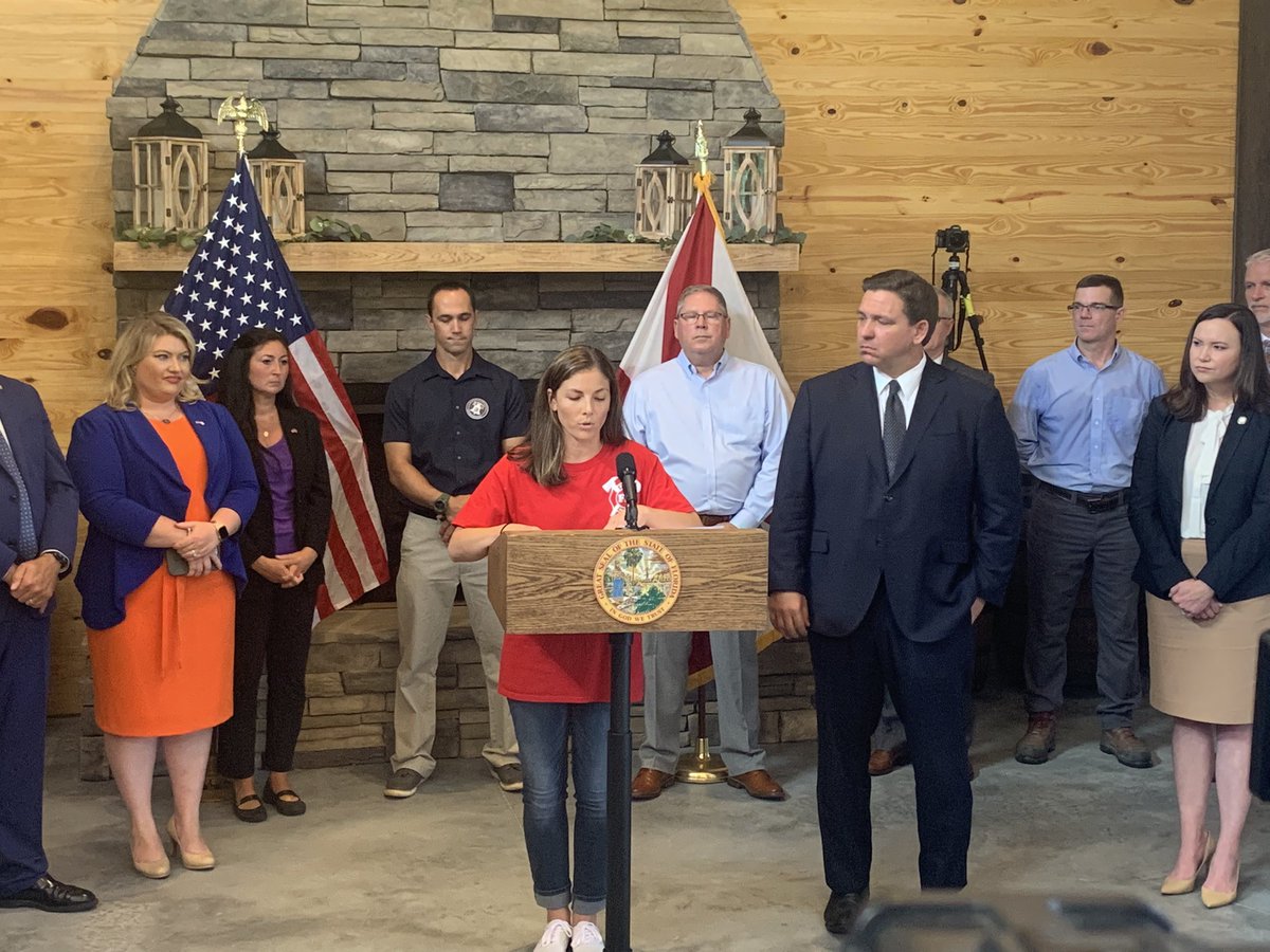 LandonReports's tweet photo. Governor DeSantis was in Alachua County today for two separate events. One a celebration, the other a condemnation. https://t.co/XAPFOrOnUR