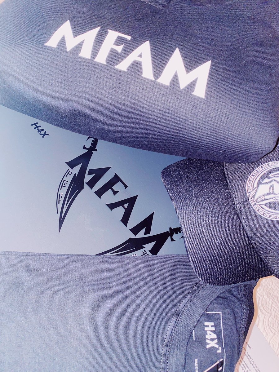 jordanlmk's tweet photo. The MFAM box has arrived 😳 @NICKMERCS @MFAMCentral #FMAM https://t.co/nwfYDQfcBl