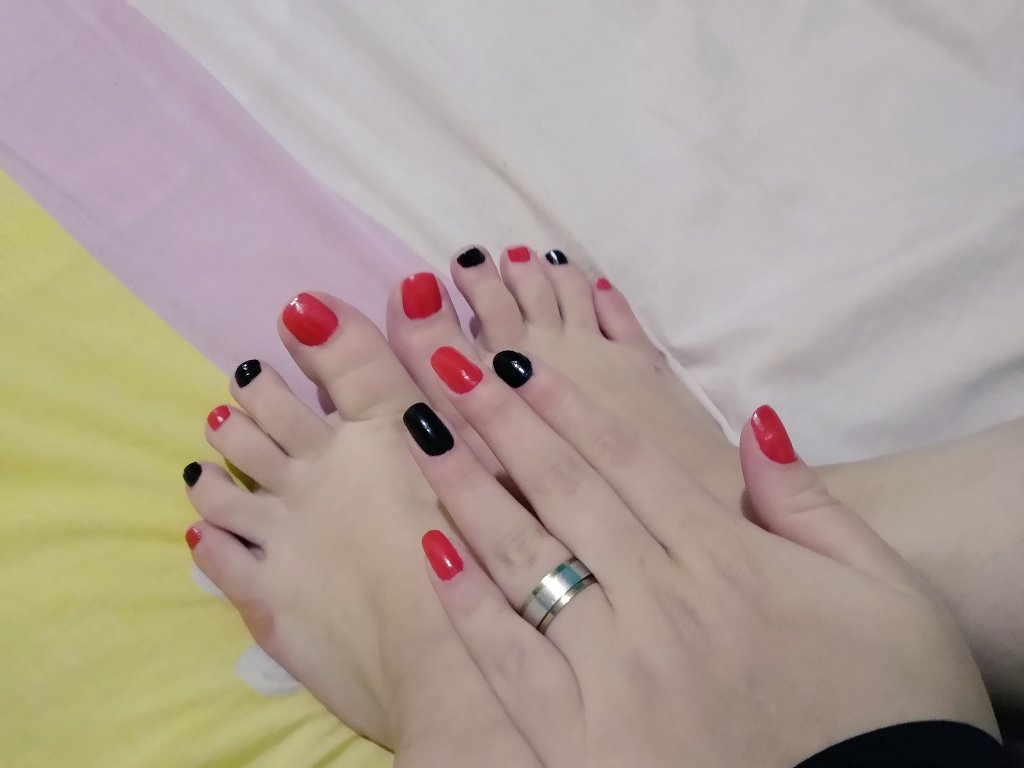 Strell_feet on Twitter "Lindos pies cuidados venta de fotos y videos