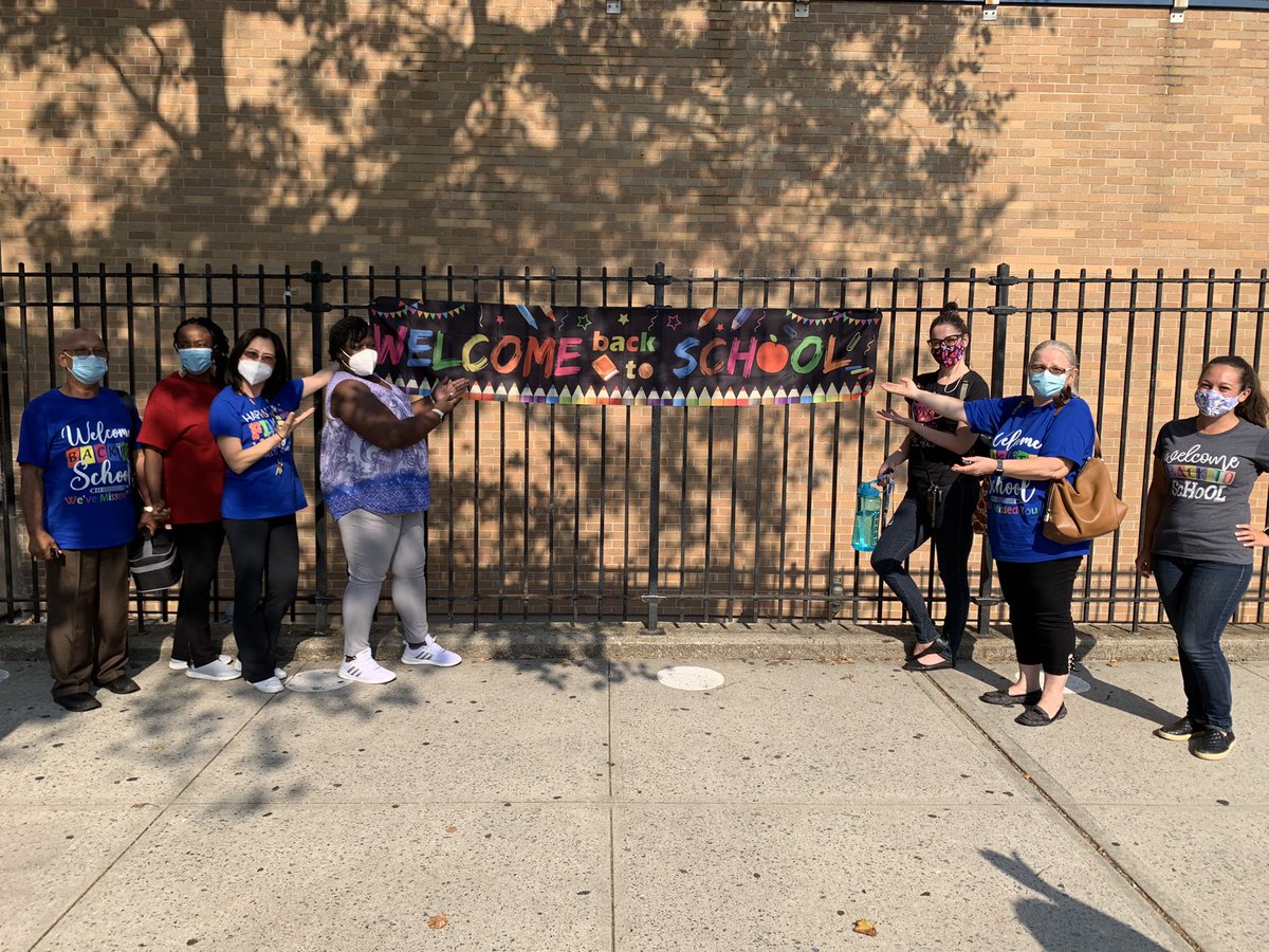New Prep MS8Q Homecoming! Welcome Back Scholars!#WelcomeBack #WeveMissedYou #FirstDayOfSchool <a href="/NYCSchoolsD28/">Queens North - Executive Superintendent Sarduy</a>