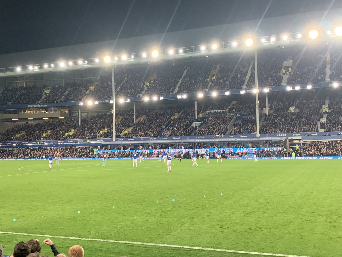 Pork_Pie15's tweet photo. Worth the 20 month wait you beautiful old lady #nicetobeback https://t.co/v9iCZsJeml