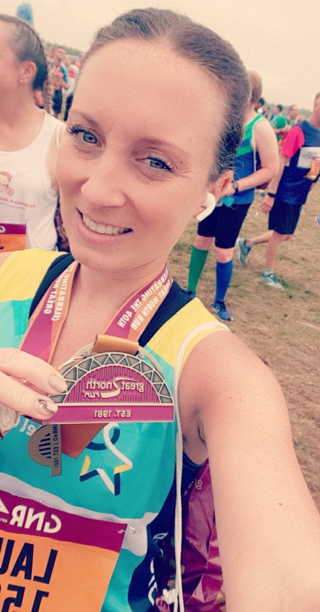 laura1203's tweet photo. The legs are still feeling the effects of yesterday's GNR.....but its totally worth it.i loved every minute of it....apart from mile 10.....mile 10 was a twat.#lotsofhills #GreatNorthRun https://t.co/xA0DXvvgwi