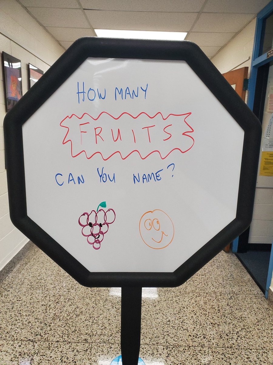 tomlittogether's tweet photo. #ThinkingBoards are back in our hallways! @stony1lane @Paramus_Schools @HeinemannPub #ReclaimingThePrincipalship https://t.co/tzHuHgyoWJ